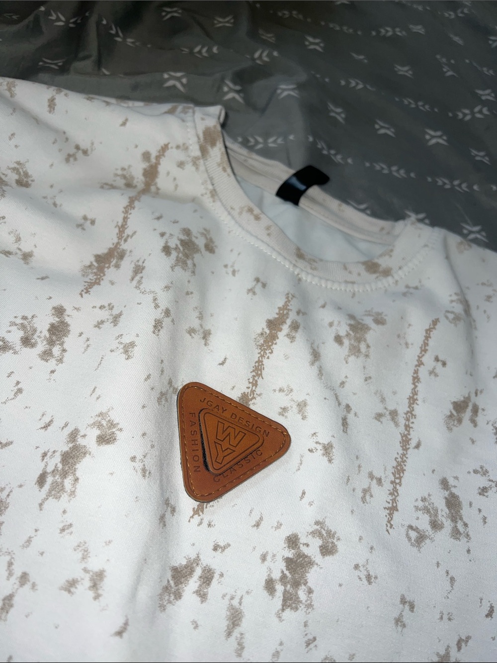 MEN Cream Splatter-Print Top with Brown Patch